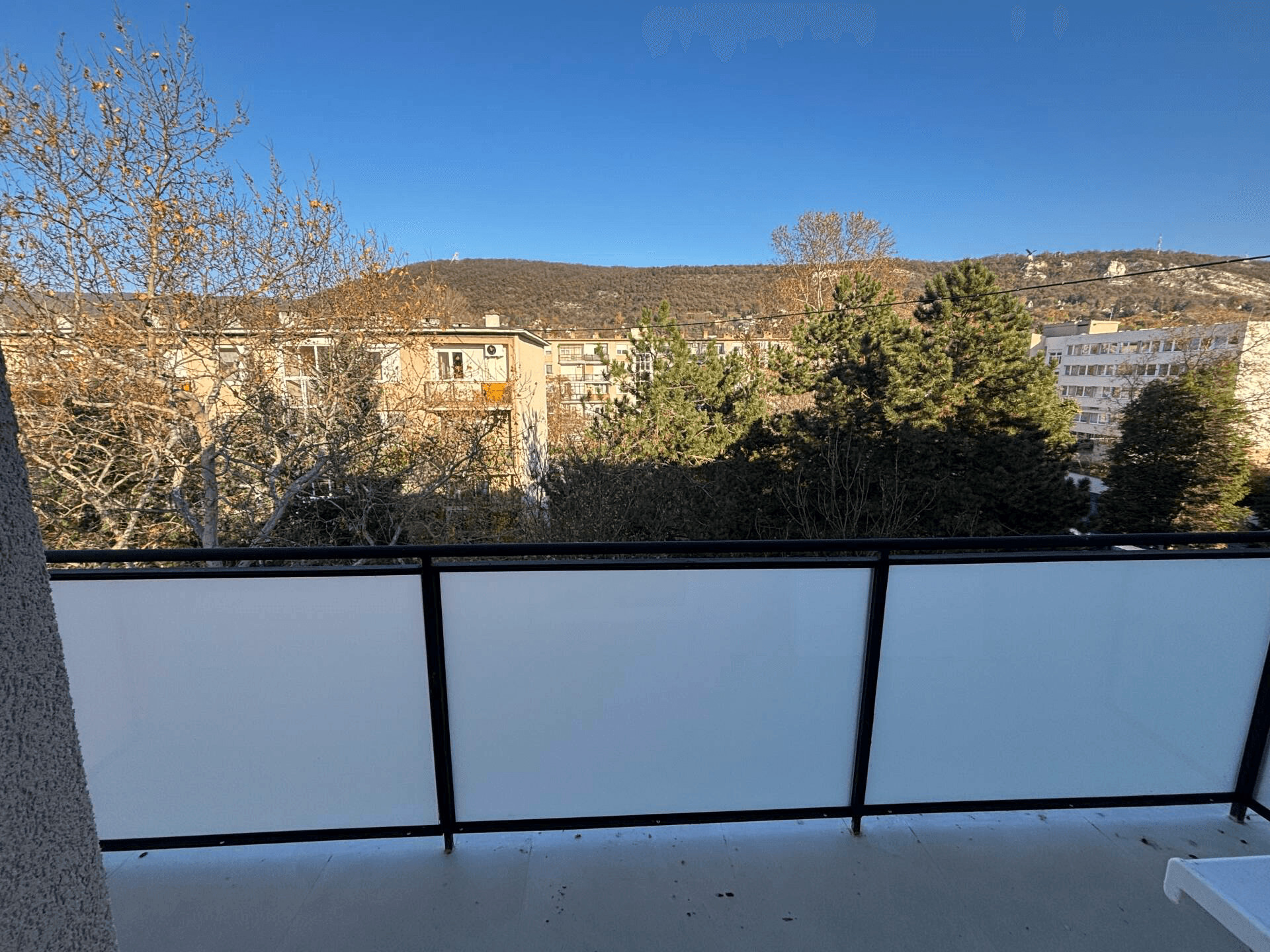 Pompás panoráma, kiváló állapot